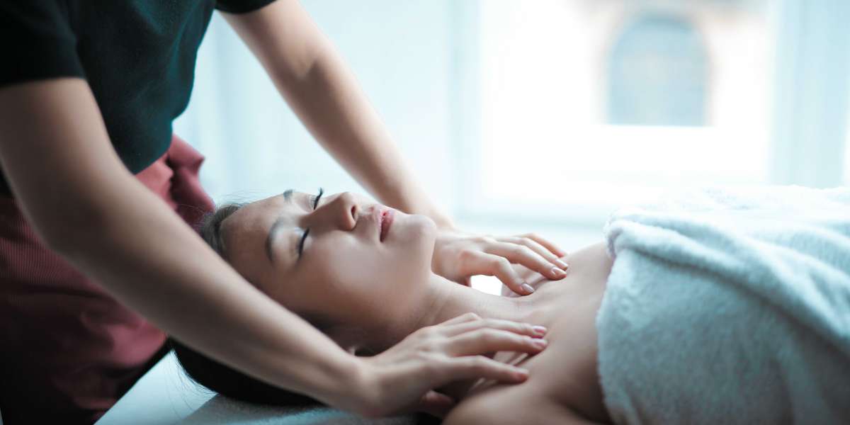 Unwind and Recharge with Dragonfly Skin Leeds Massage