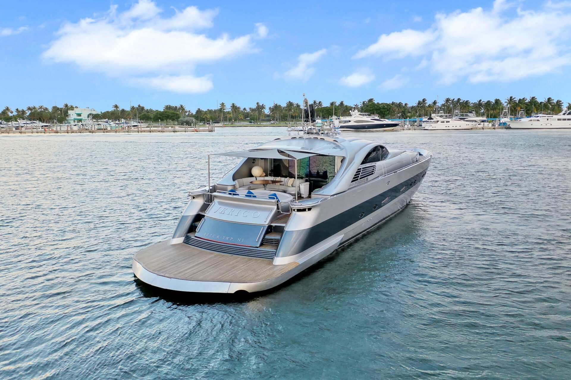 Yacht Rental Miami | Luxury Yachts Charter & Boat Rentals Miami Beach