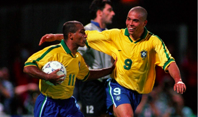 Ronaldo Nazário - A História do Fenômeno