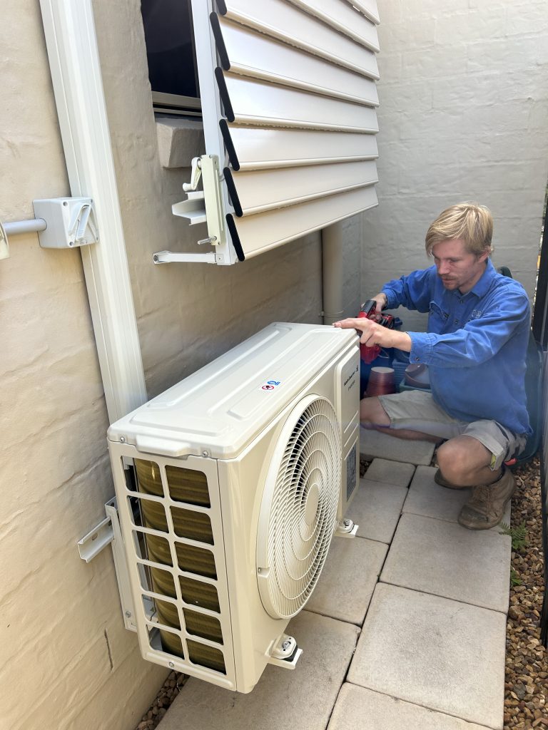 Aircon Service, Air conditioning Installation Brisbane