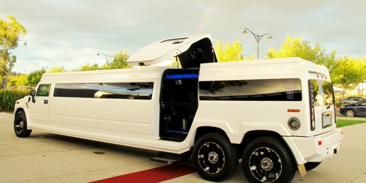 Perth's Prestigious Fleet: The Elegance of the 16 Seater White Hummer Limo