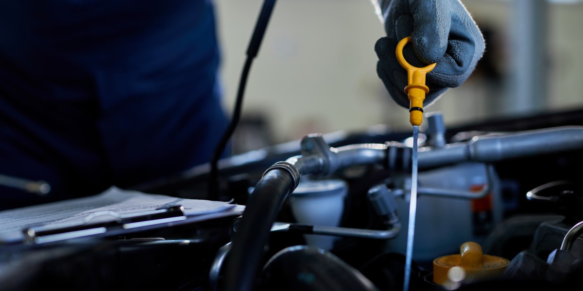 Revitalize Your Ride: The Ultimate Oil Change Experience with Jiffy Lube Burnhamthorpe in Mississauga