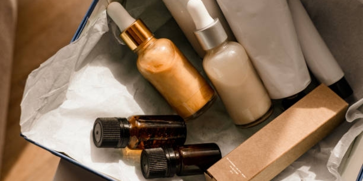 The Gentleman's Guide to Skincare: Navigating the World of Men's Grooming