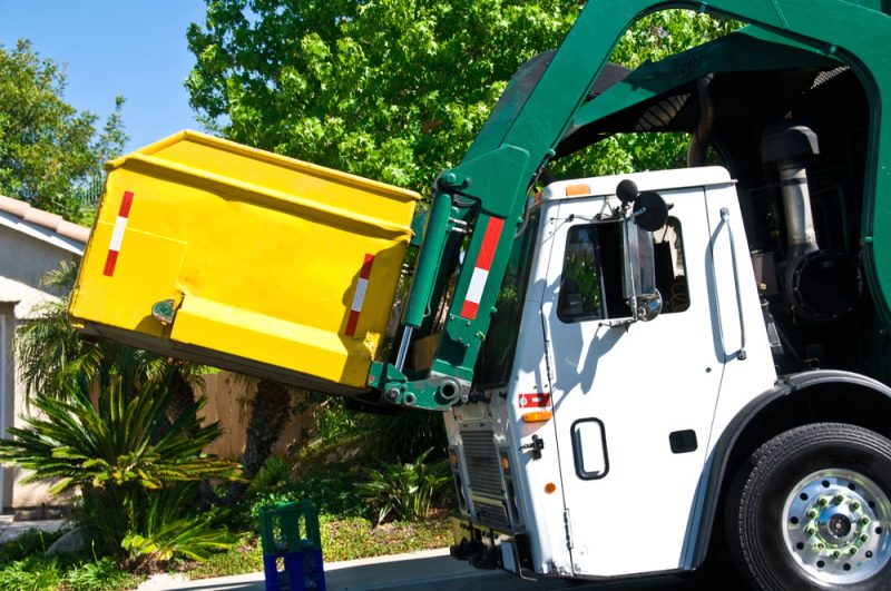 Commercial 20 Yard Roll Off Dumpster Rental | Dumpster Rental Services