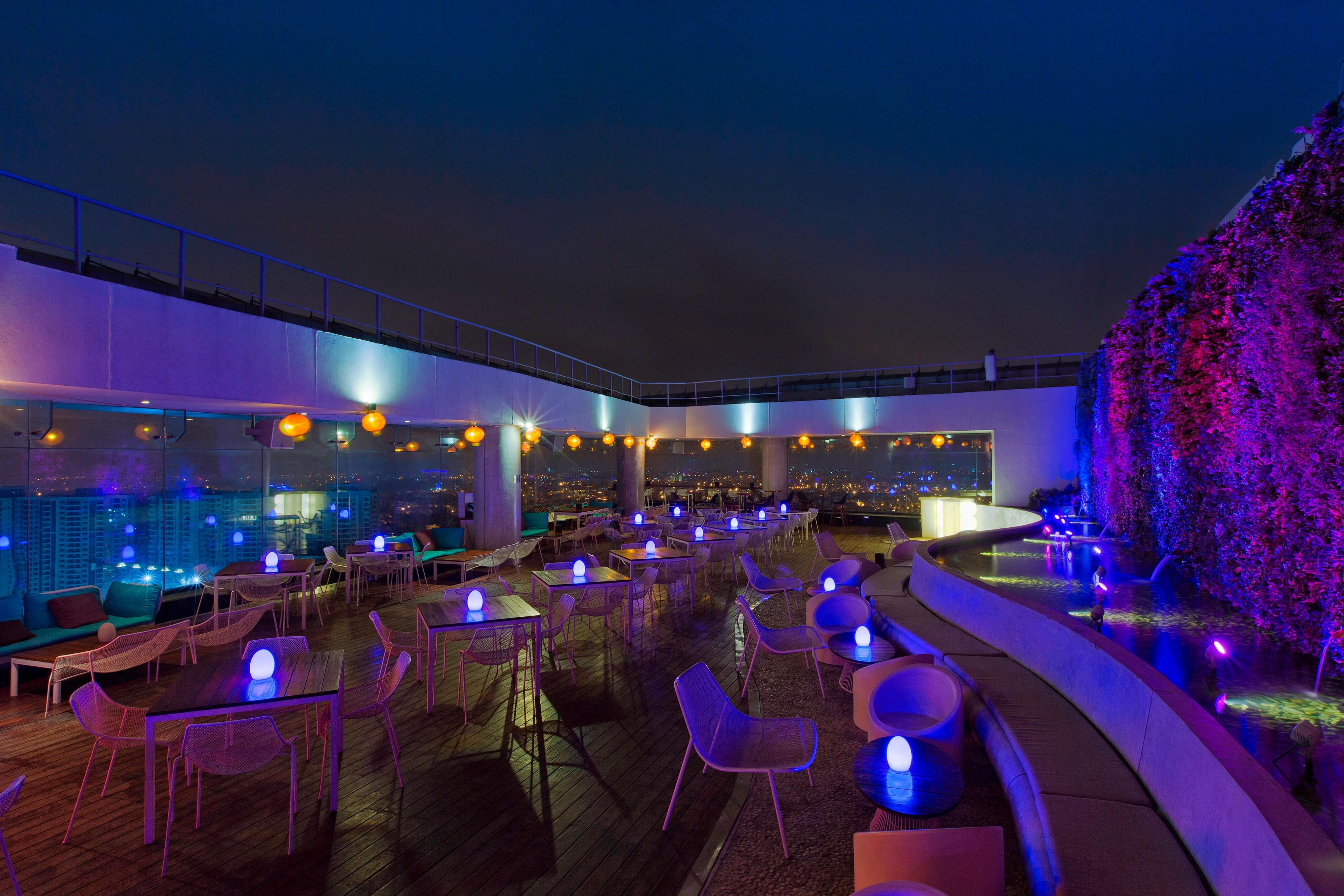 High Ultra Lounge in Bengaluru, India | Sheraton